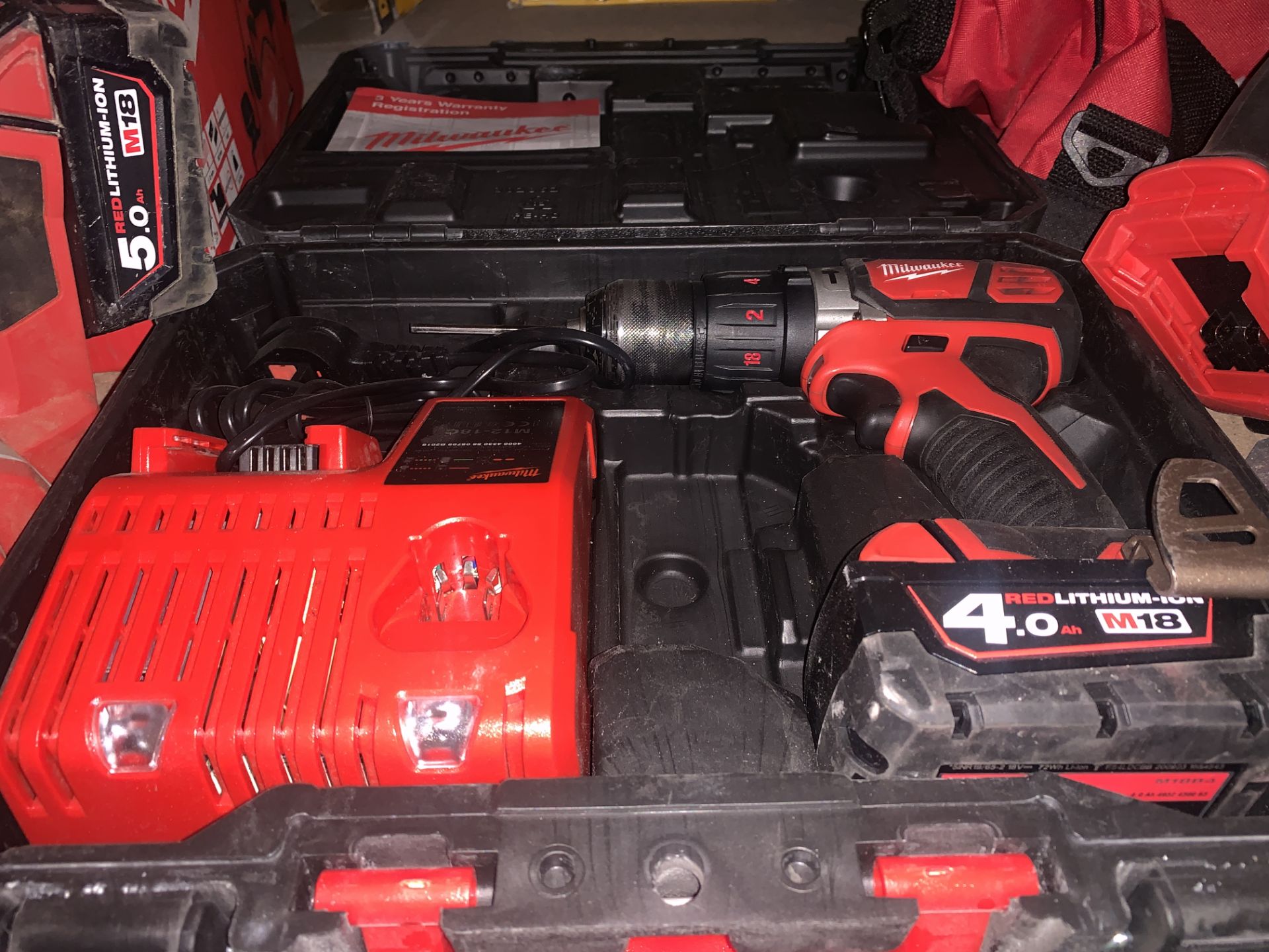 MILWAUKEE M18 BPDN-402C 18V 4.0AH LI-ION REDLITHIUM CORDLESS COMBI DRILL COMES WITH CHARGER AND