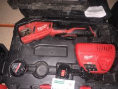 MILWAUKEE C12PC-201C 12V 2.0AH LI-ION REDLITHIUM CORDLESS PIPE CUTTER COMES WITH BATTERY, CHARGER