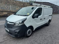 FL15 TFK VAUXHALL VIVARO VIVARO 2700 CDTI VAN Date registered: 31 March 2015. MOT valid until: 27