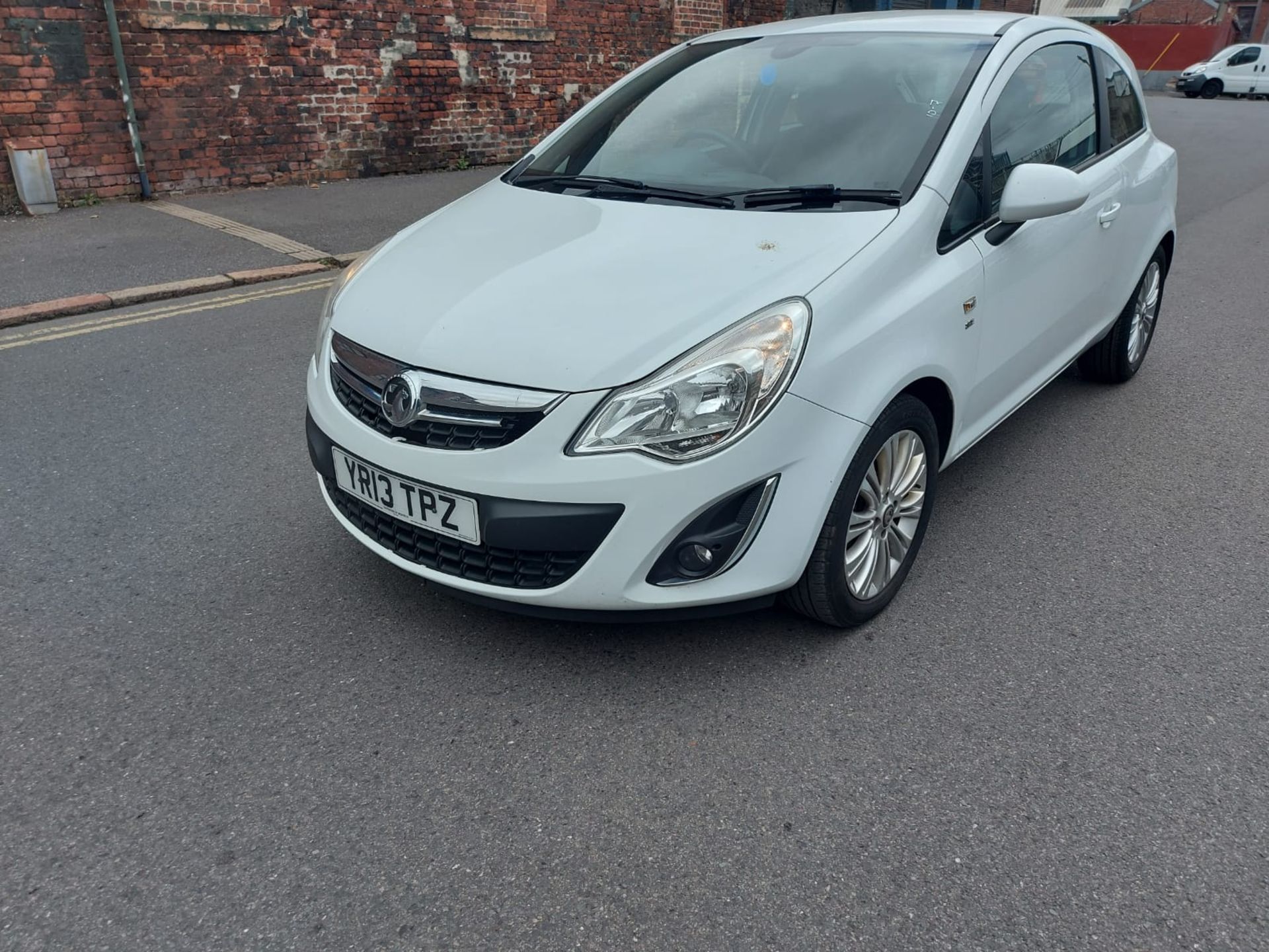 YR13 TPZ VAUXHALL CORSA SE 3 DOOR Date registered:15 May 2013   COMPLETE WITH ALLOY WHEELS, CD - Image 2 of 7