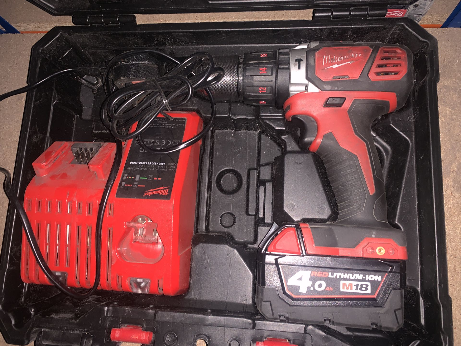 MILWAUKEE M18 BPDN-402C 18V 4.0AH LI-ION REDLITHIUM CORDLESS COMBI DRILL COMES WITH CARRY CASE