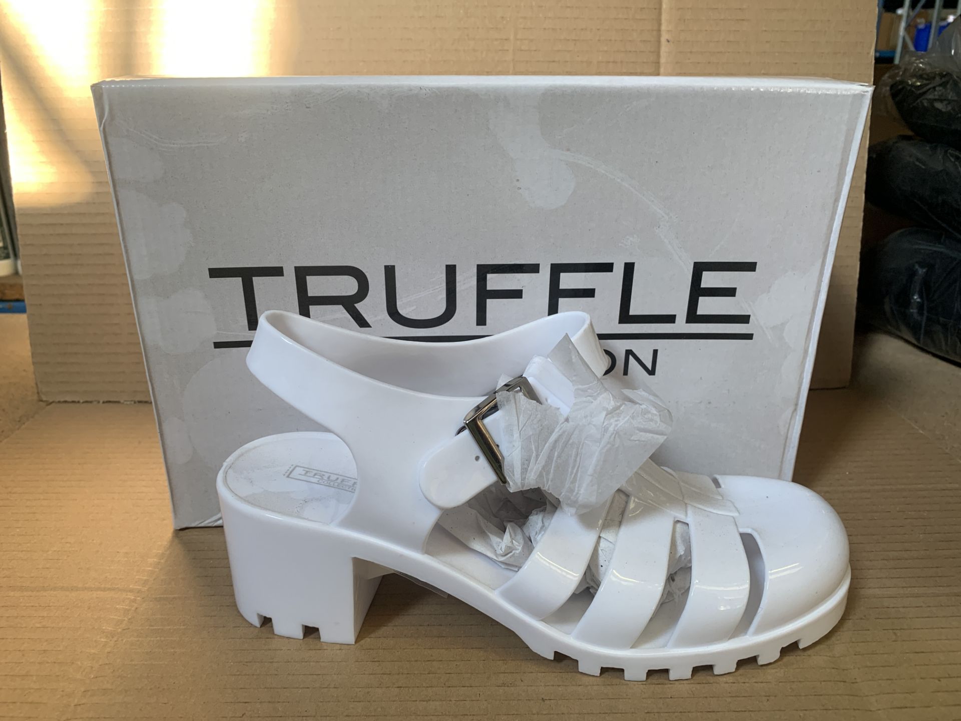 20 X TRUFFLE PVC WHITE SHOES IN VARIOUS SIZES