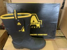 3 X AMBLERS TOUGH COMFORT STEEL TOE CAP WORKING BOOTS 2 X SIZE 11 AND 1 X SIZE 8