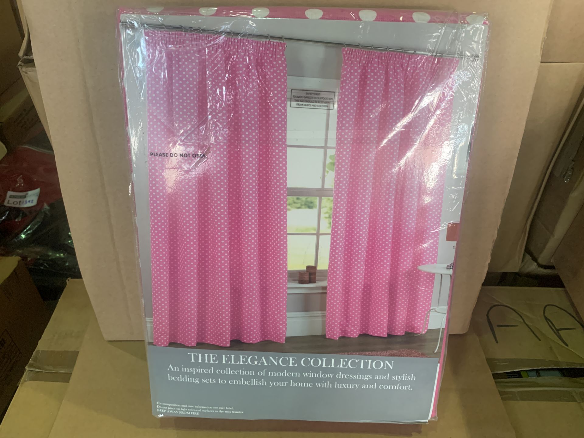 12 X BRAND NEW THE ELEGANCE COLLECTION PINK POLKA DOT CURTAINS 168 X 183CM