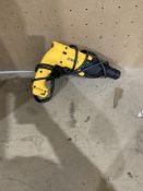 DEWALT D25033-GB 2.5KG ELECTRIC SDS PLUS DRILL 230V (UNCHECKED, UNTESTED)