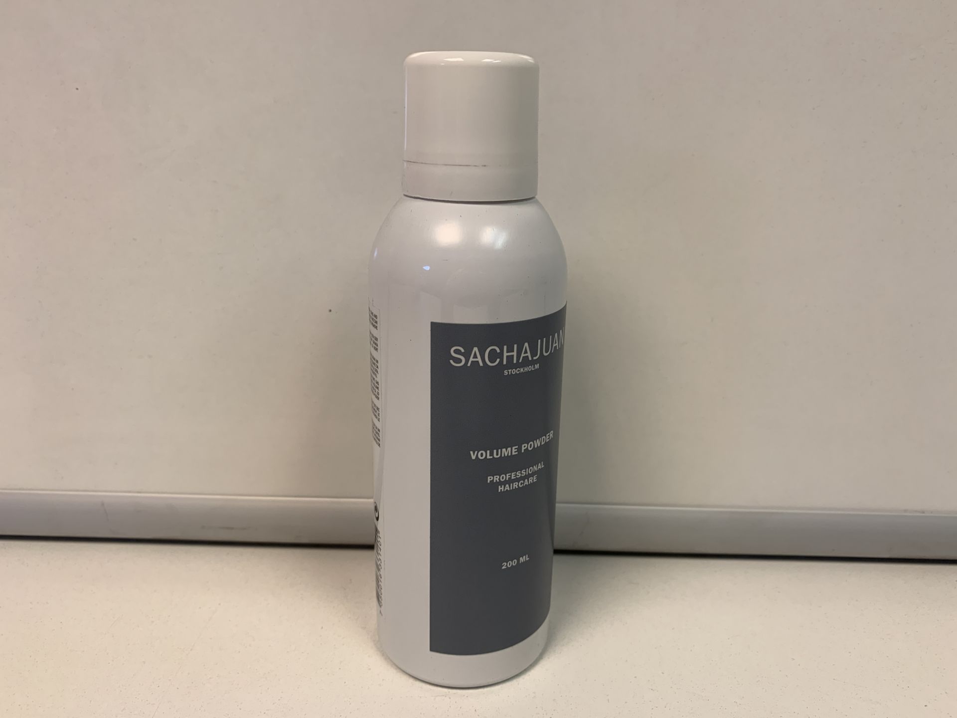 18 X BRAND NEW SACHAJUAN 200ML VOLUME POWDER RRP £28 EACH