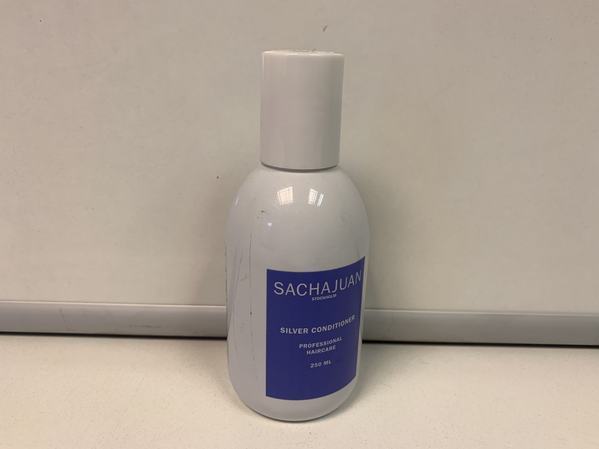 14 X BRAND NEW SACHAJUAN 250ML SILVER CONDITIONER RRP £25 EACH