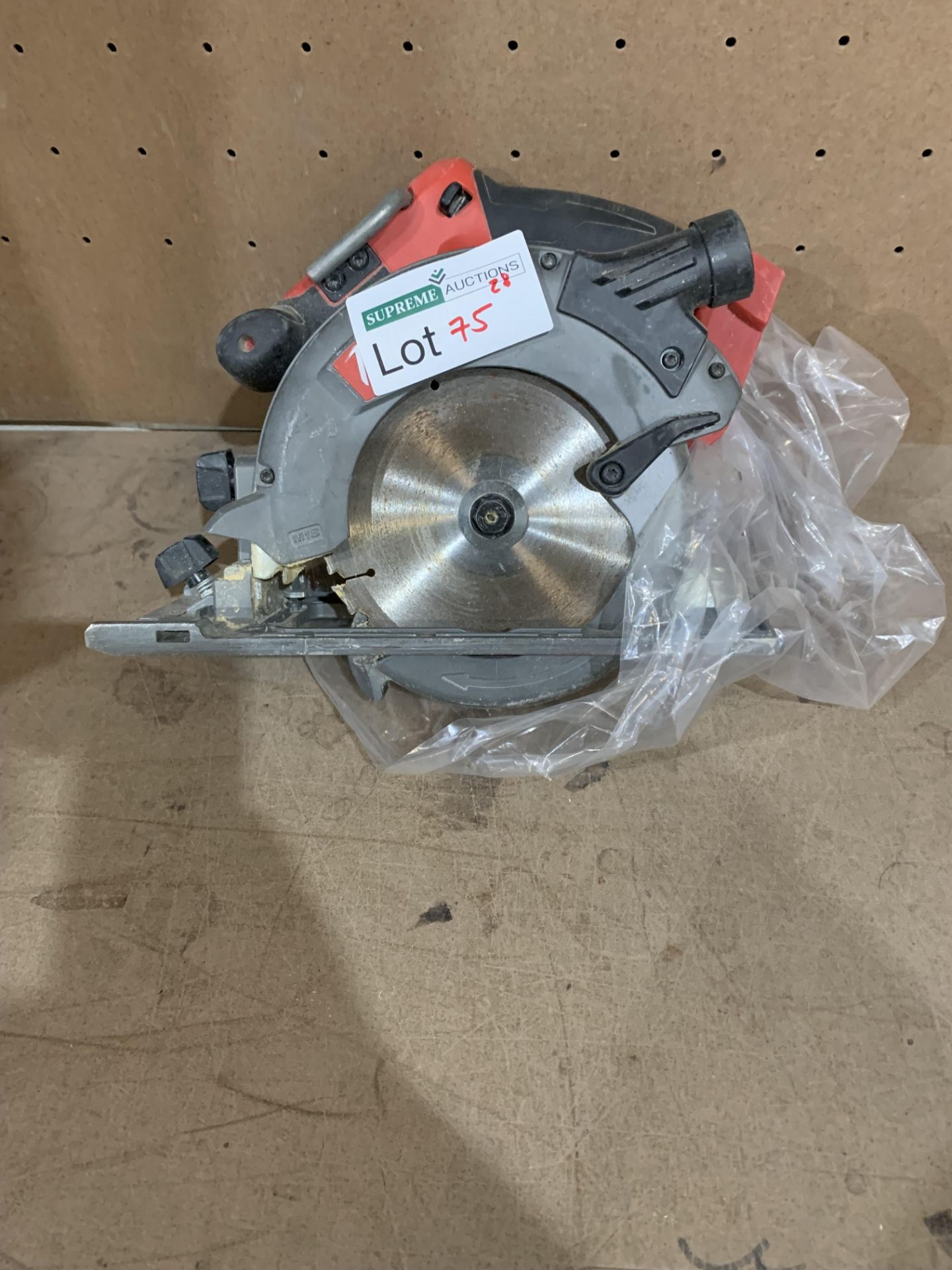 MILWAUKEE M18 CCS55 CORDLESS CIRCULAR SAW (UNCHECKED, UNTESTED)