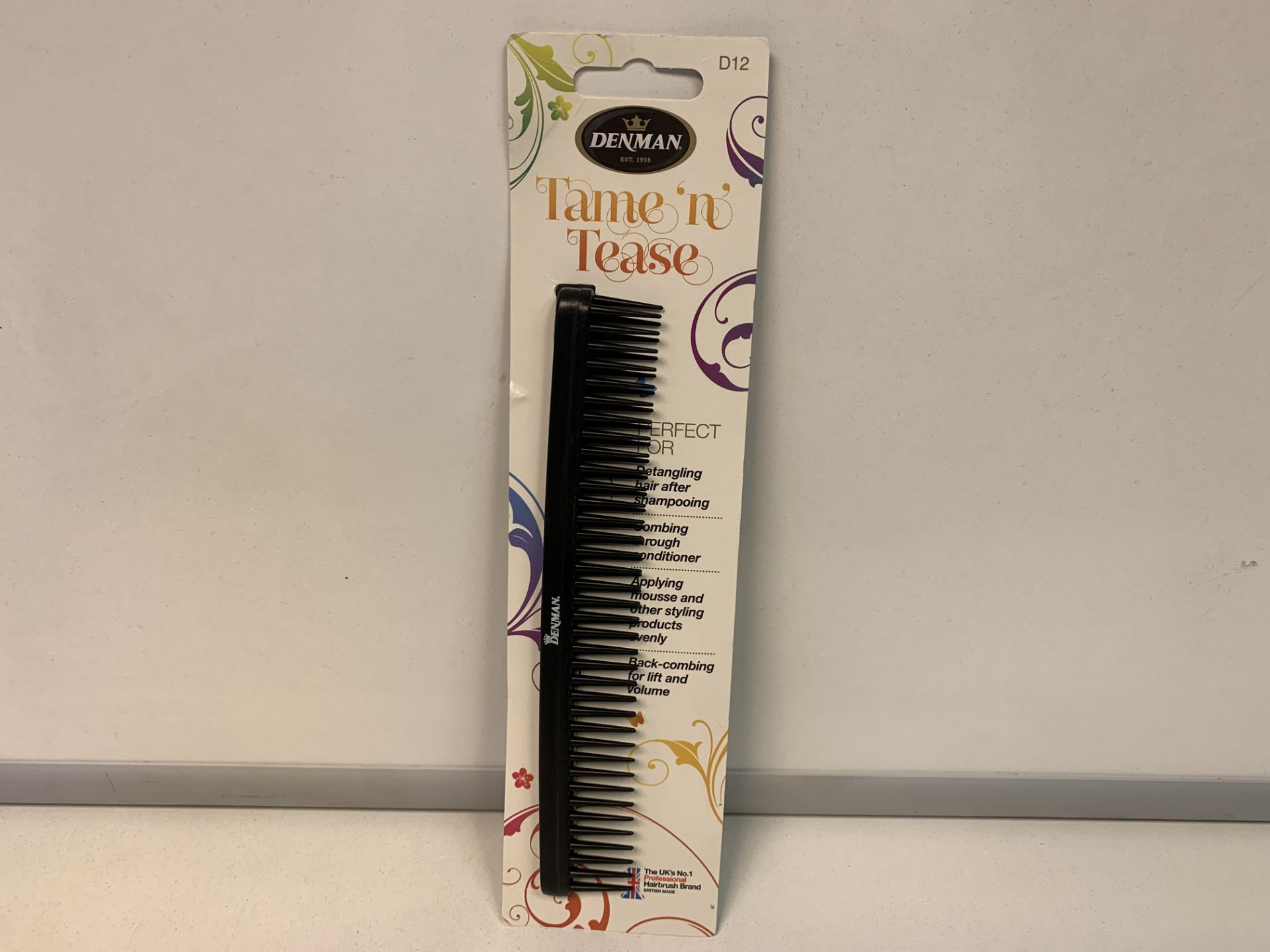 70 X BRAND NEW DENMAN TAME AND TEASE COMBS RRP £5 EACH