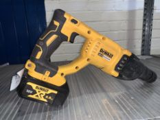 DEWALT DCH033 3KG 18V 4.0AH LI-ION XR BRUSHLESS CORDLESS SDS PLUS DRILL COMES WITH BATTERY (