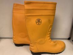 20 X BRAND NEW PAIRS OF WELLINGTON BOOTS SIZE 44