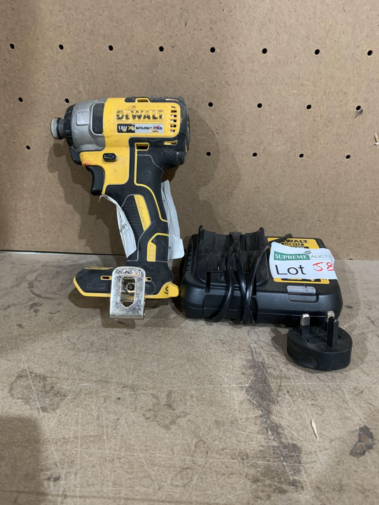 DEWALT DCF787N-XJ 18V LI-ION XR BRUSHLESS CORDLESS IMPACT DRIVER COMES WITH CHARGER (UNCHECKED,