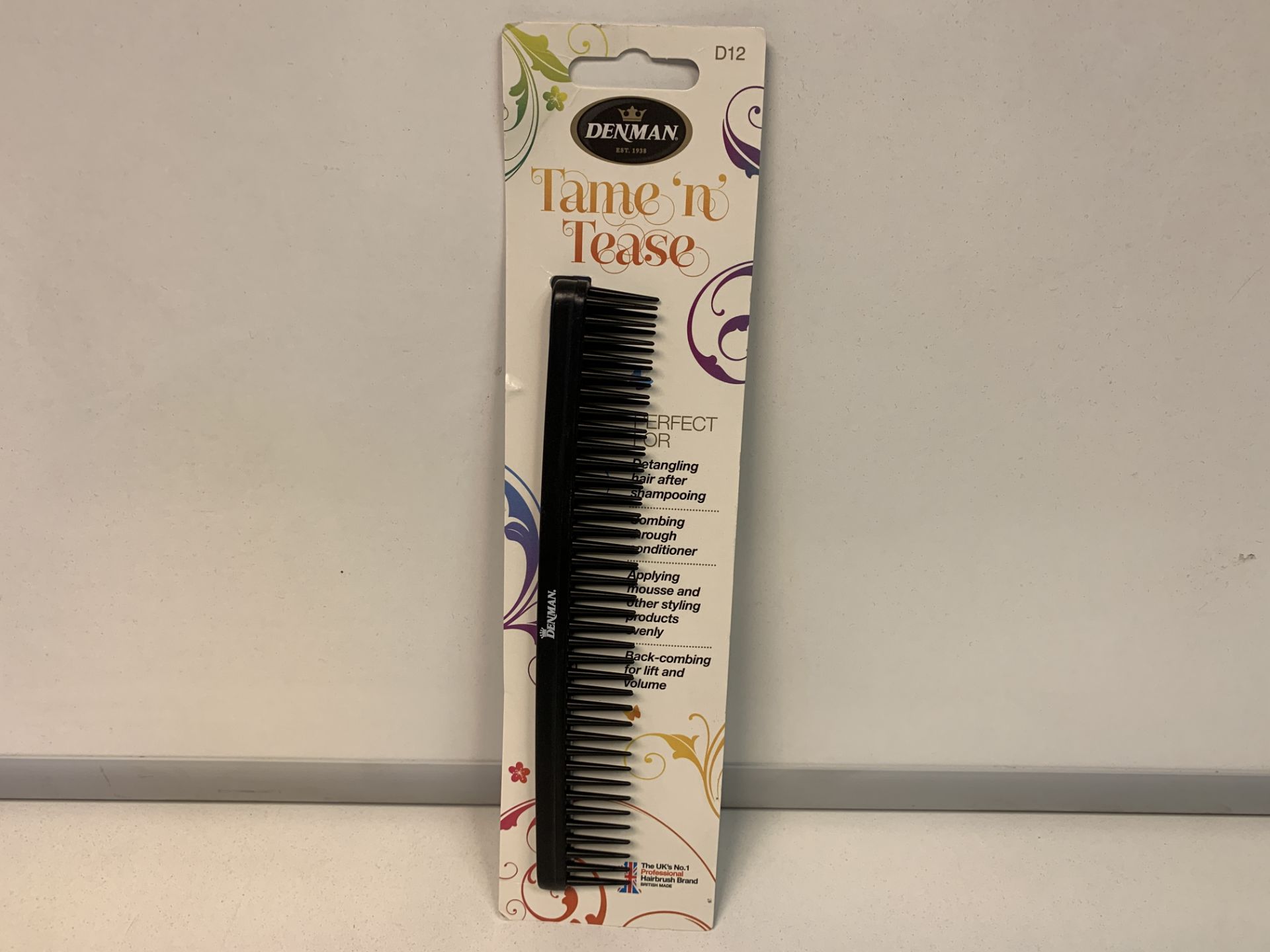 70 X BRAND NEW DENMAN TAME AND TEASE COMBS RRP £5 EACH