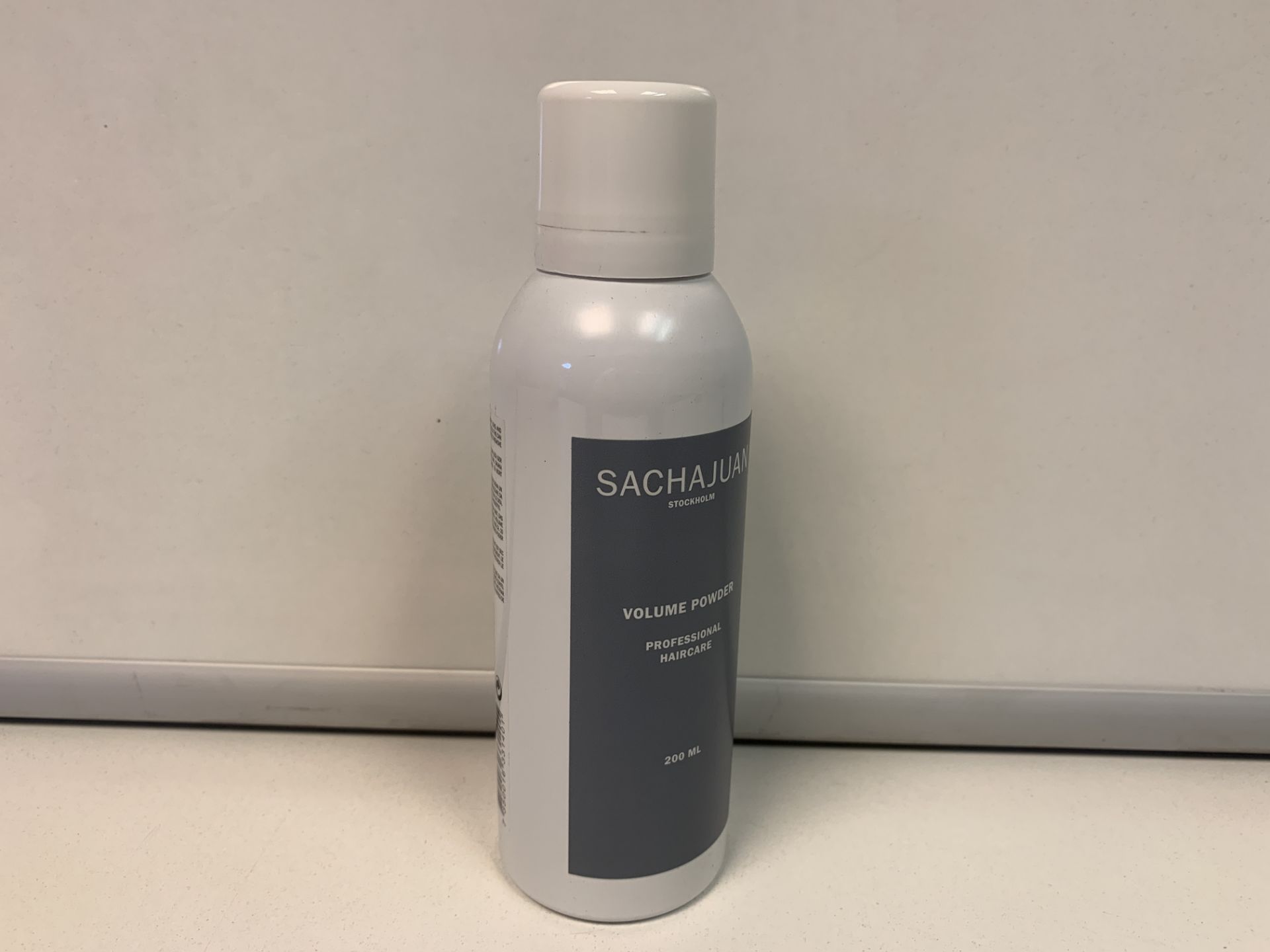 18 X BRAND NEW SACHAJUAN 200ML VOLUME POWDER RRP £28 EACH