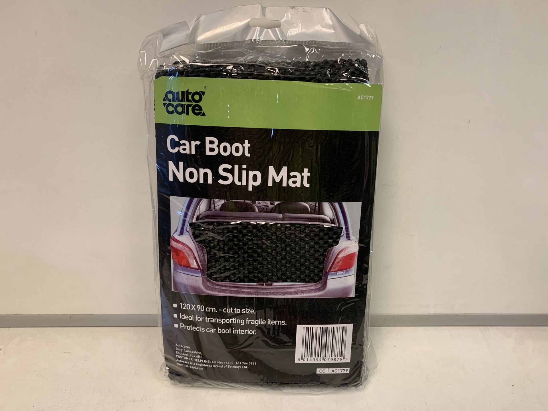 32 X BRAND NEW AUTOCARE 120 X 90CM NON SLIP BOOT MATS