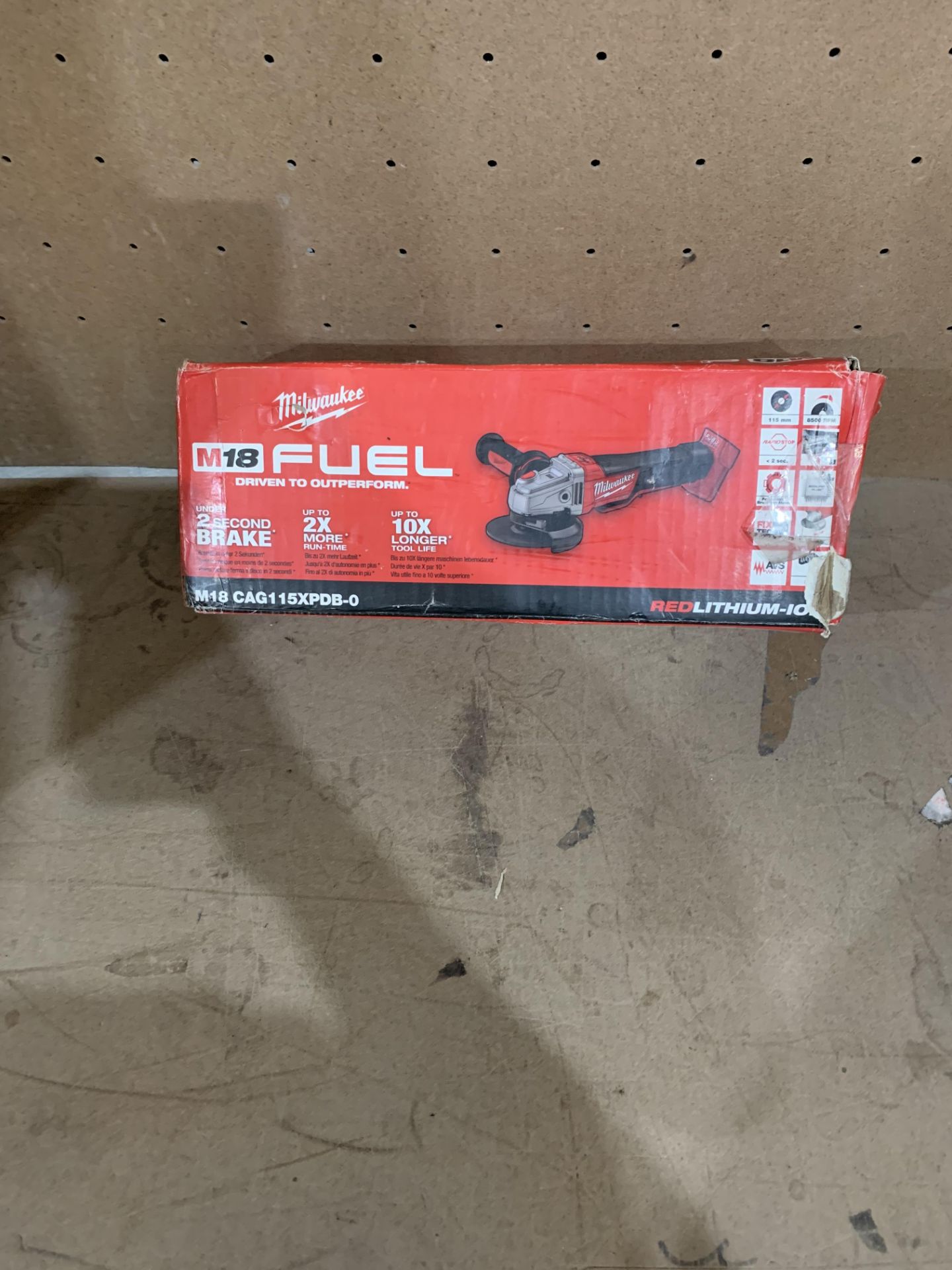 MILWAUKEE CORDLESS ANGLE GRINDER COMES WITH BOX (UNCHECKED, UNTESTED)