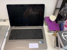 HP G72 LAPTOP, 17" SCREEN, 320GB HARD DRIVE ( DATA WIPED ) WITH CHARGER