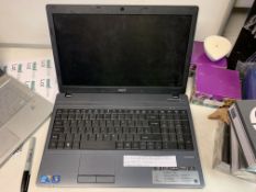 ACER TRAVELMATE 5742 FOR SPARES OR REPAIR, INTEL CORE i5 2.66GHZ