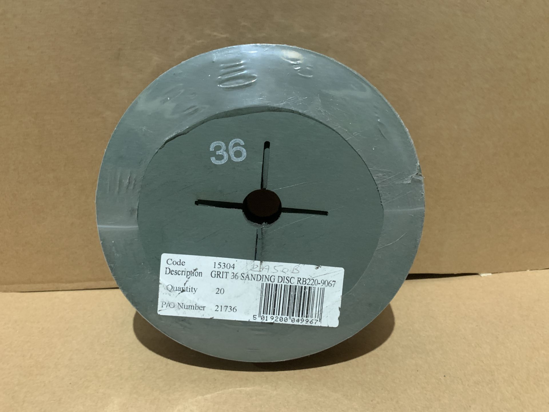 1000 X BRAND NEW GRIT 60 SANDING DISCS IN 5 BOXES