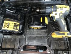 DEWALT DCD778M2T-SFGB 18V 4.0AH LI-ION XR BRUSHLESS CORDLESS COMBI DRILL COMES WITH 1 BATTERY,