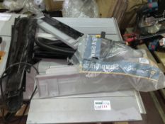 TITAN TABLE SAW (UNCHECKED, UNTESTED)