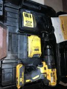 DEWALT DCD778M2T-SFGB 18V 4.0AH LI-ION XR BRUSHLESS CORDLESS COMBI DRILL COMES WITH BATTERY, CHARGER