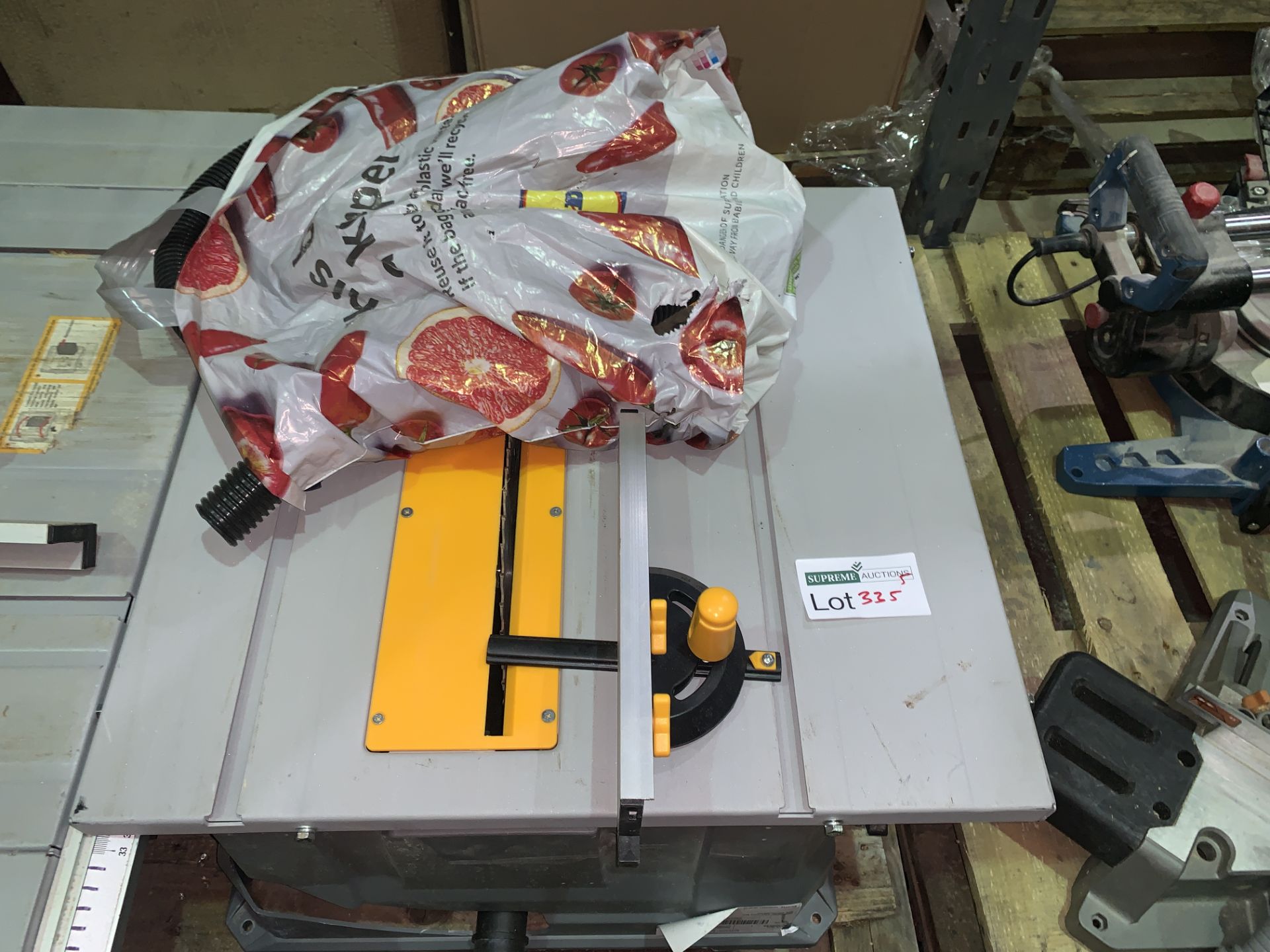 TITAN TABLE SAW (UNCHECKED, UNTESTED)