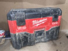MILWAUKEE M18 VC2-0 18V LI-ION CORDLESS WET / DRY VACUUM (UNCHECKED, UNTESTED)