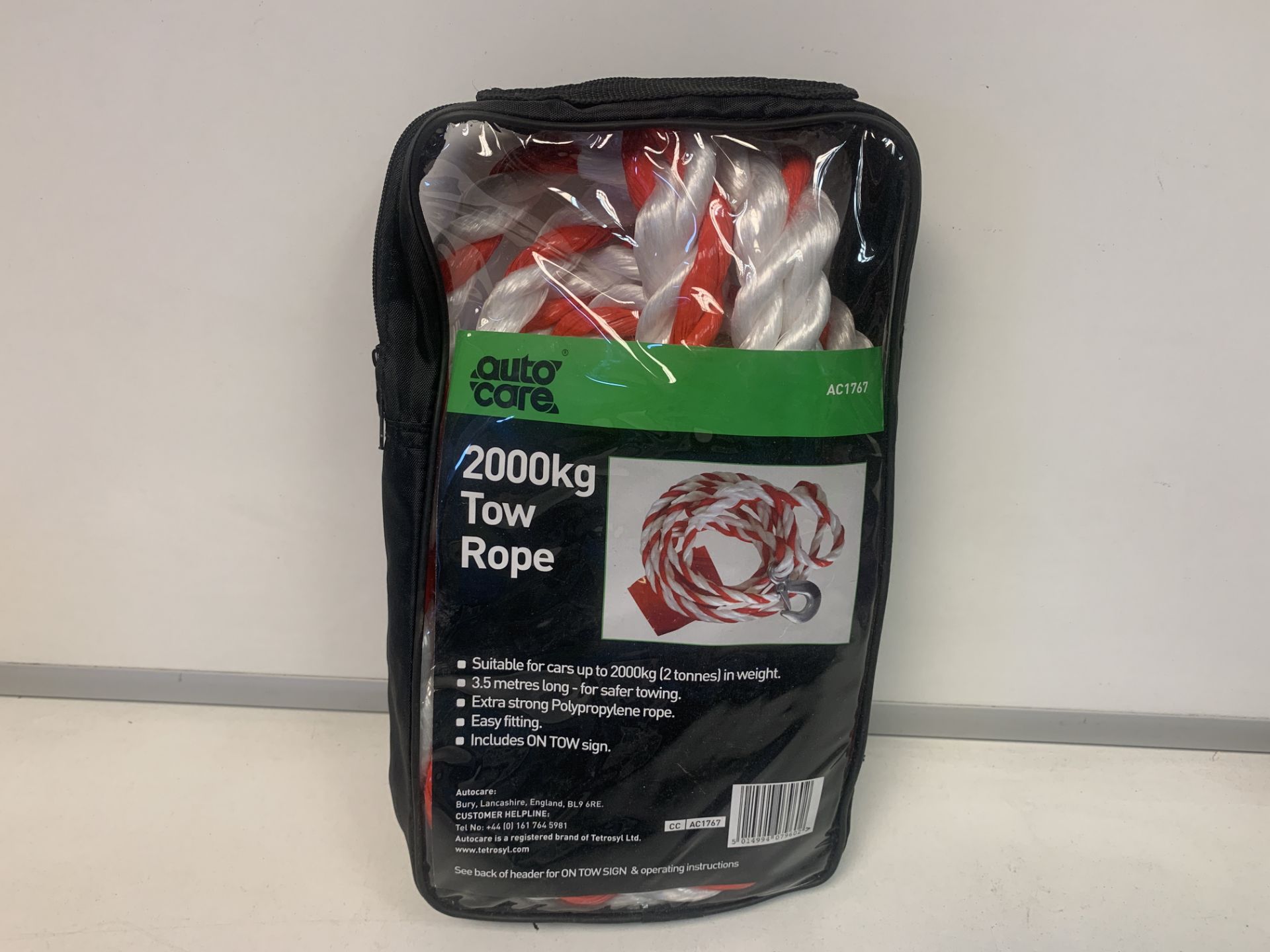 16 X NEW PACKAGED AUTOCARE 2000KG TOW ROPE. 3.5M LONG. EXTRA STRONG POLYPROPYLENE ROPE. EASY