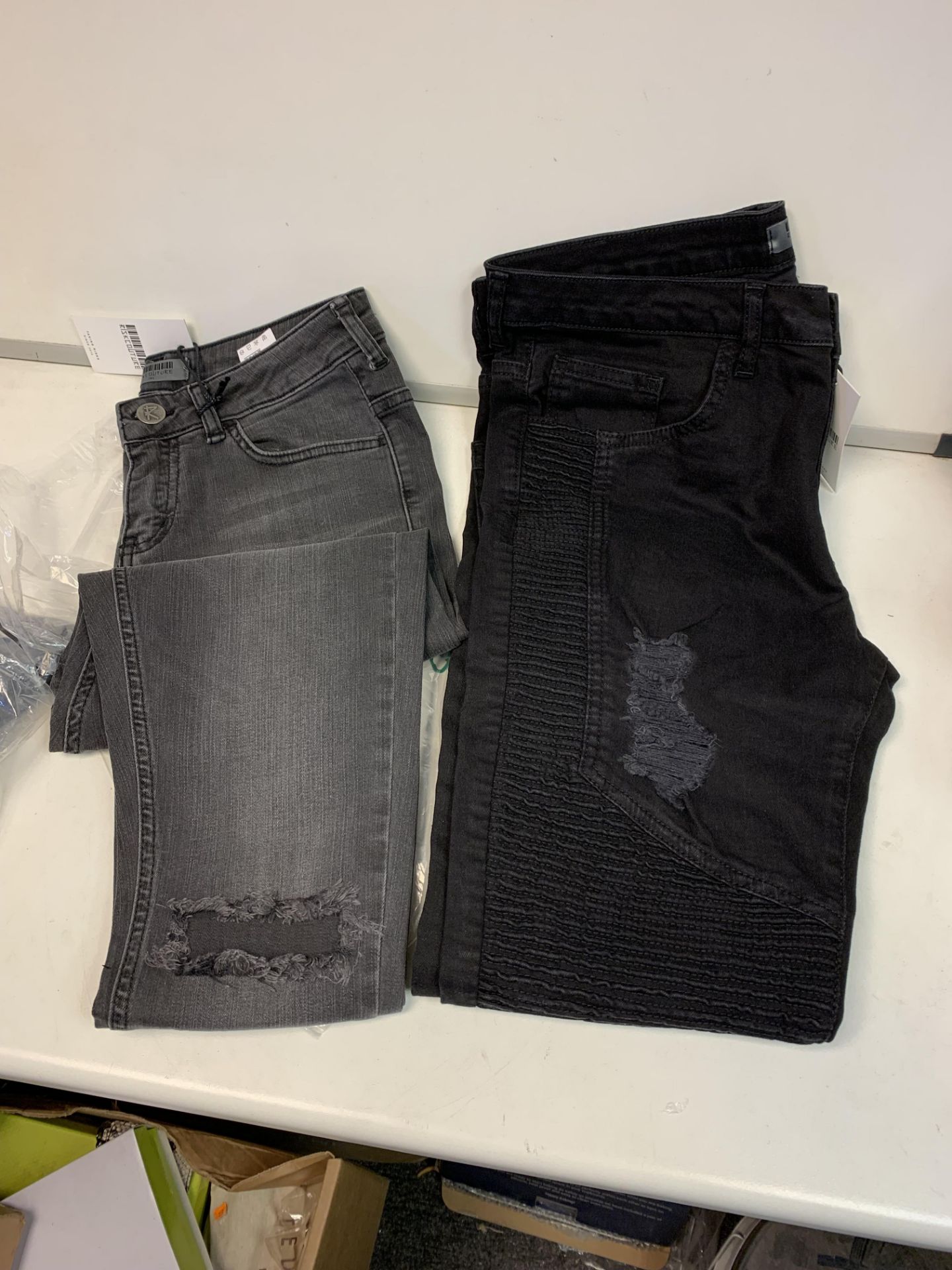 16 X BRAND NEW RISK COUTURE JEANS IN VARIOUS STYLES AND SIZES