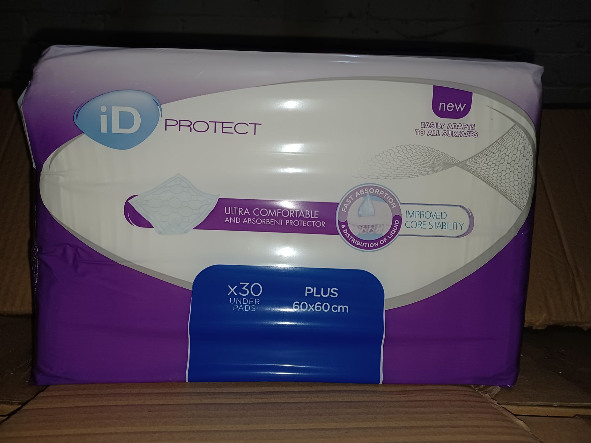 20 X BRAND NEW PACKS OF 30 ID PROTECT PLUS UNDER PADS IN 5 BOXES R9