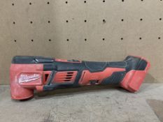 MILWAUKEE CORDLESS MULTI TOOL (UNCHECKED, UNTESTED) PCK