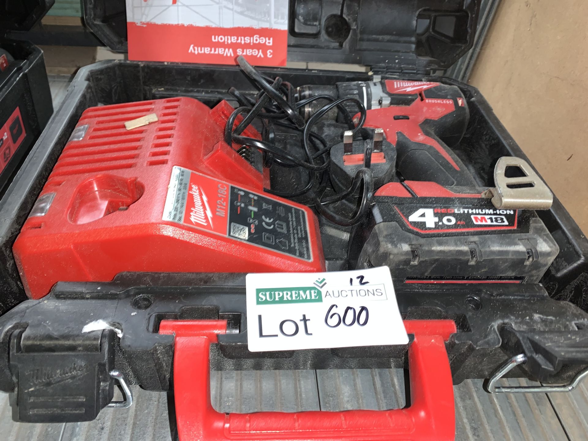 MILWAUKEE M18 CBLPD BRUSHLESS DRILL COMES WITH 1 BATTERIES, CHARGER AND CARRY CASE UNCHECKED/