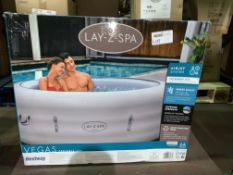 BOXED VEGAS LAZY SPA AIRJET SYSTEM 140 BUBBLE JETS, FREEZE SHIELD USE ALL YEAR ROUND HEATS UPTO