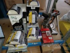 31 X MIXED LOT INCLUDING EVO210 SAW, GLOBAL TRAVEL ADAPTERS, EMC STANDBY POWER SUPPLY - U2