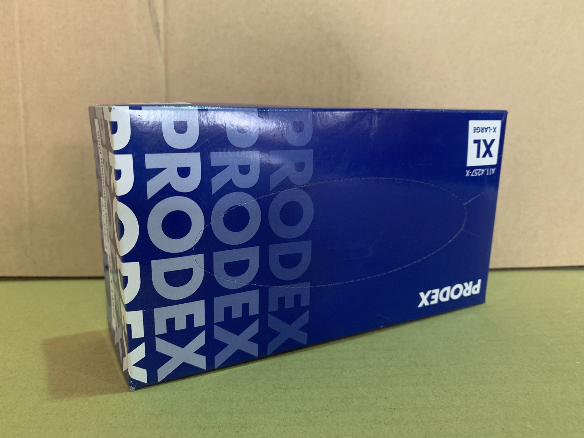 20 X PACKS OF 100 PRODEX VINYL DISPOSABLE GLOVES (SIZES MAY VARY) R15