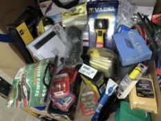 MIXED LOT INCLUDING WIRED SOCKETS, INVERTERS, FLASH DASH ETC