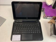 HP10 TS LAPTOP TOUCHSCREEN, WINDOWS 10, 500GB HARD DRIVE WITH CHARGER (48)