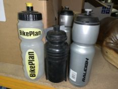 44 X BRAND NEW ASSORTED WATER BOTTLES IN VARIOUS STYLES AND SIZES
