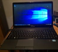 SAMSUNG 300E LAPTOP, INTEL CORE i3-3110M 2.4 GHZ PROCESSOR, WINDOWS 10, 250GB HARD DRIVE WITH