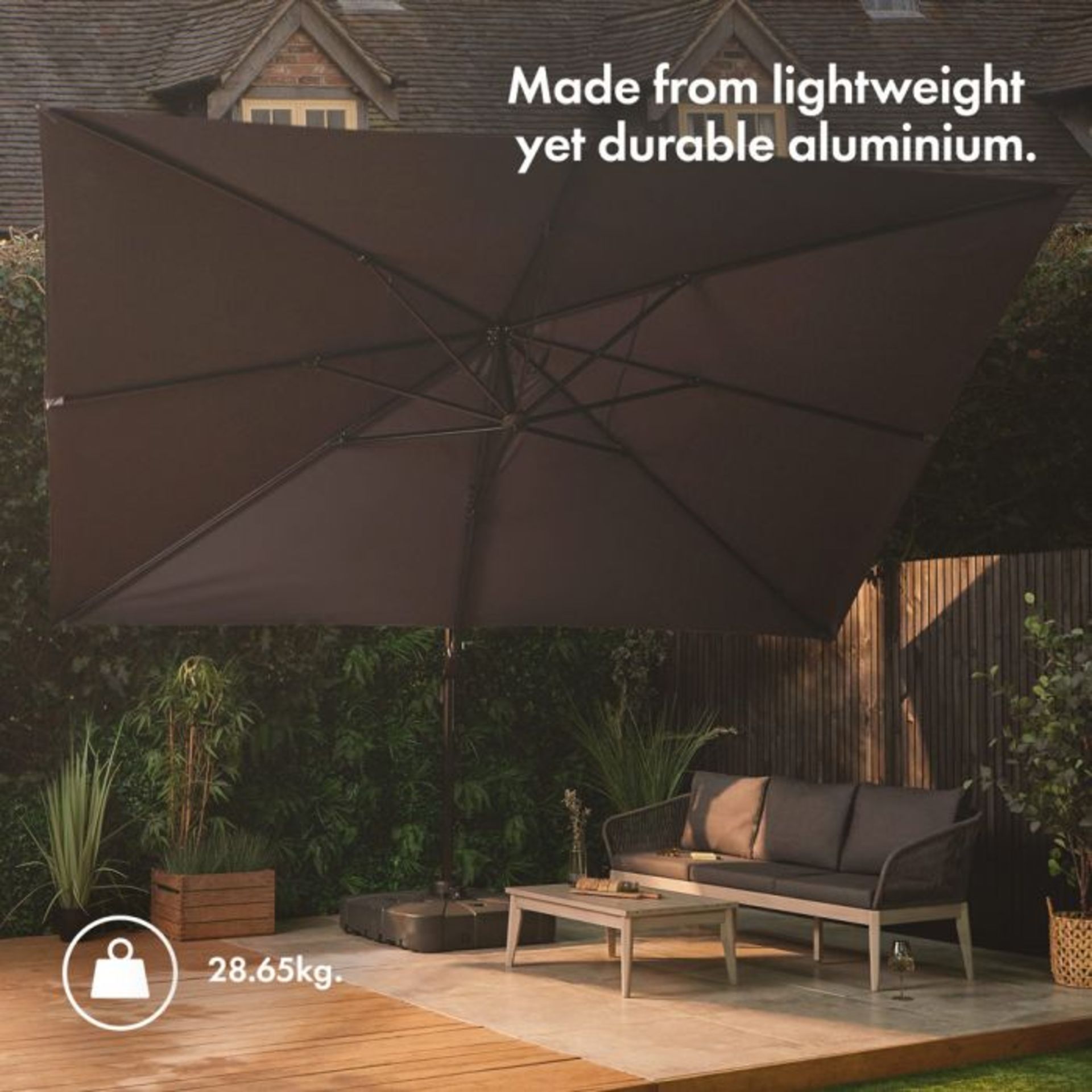 3m x 4m Roma Cantilever Parasol. RRP £449.99. Get some shade in the sun with parasol. (REF566) - Image 2 of 4