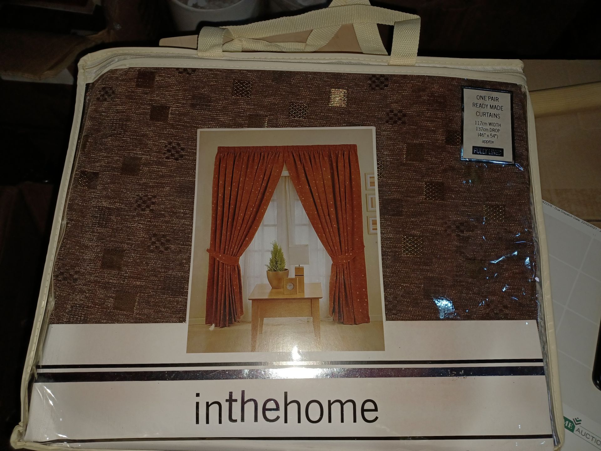 11 X BRAND NEW INTHEHOME ONE PAIR READY MADE CURTAINS 117CM WIDTH, 137CM DROP APPROX R18