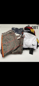 10 PIECE MENS SPORTSWEAR LOT IN VARIOUS SIZES INCLUDING LONSDALE, TOMMY SPORT AND NIKE RRP £290 081