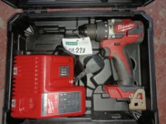 MILWAUKEE M18 CBLPD-402C 18V 4.0AH LI-ION REDLITHIUM BRUSHLESS CORDLESS COMBI DRILLCOMES WITH