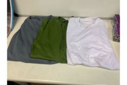 50 X BRAND NEW ASSORTED MESH SPORTS T SHIRTS IN VARIOUS COLOURS AND SIZES