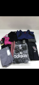10 PIECE WOMENS SPORTS CLOTHING LOT IN VARIOUS SIZES TO INCLUDE USA PRO, ADIDAS AND NEW BALANCE