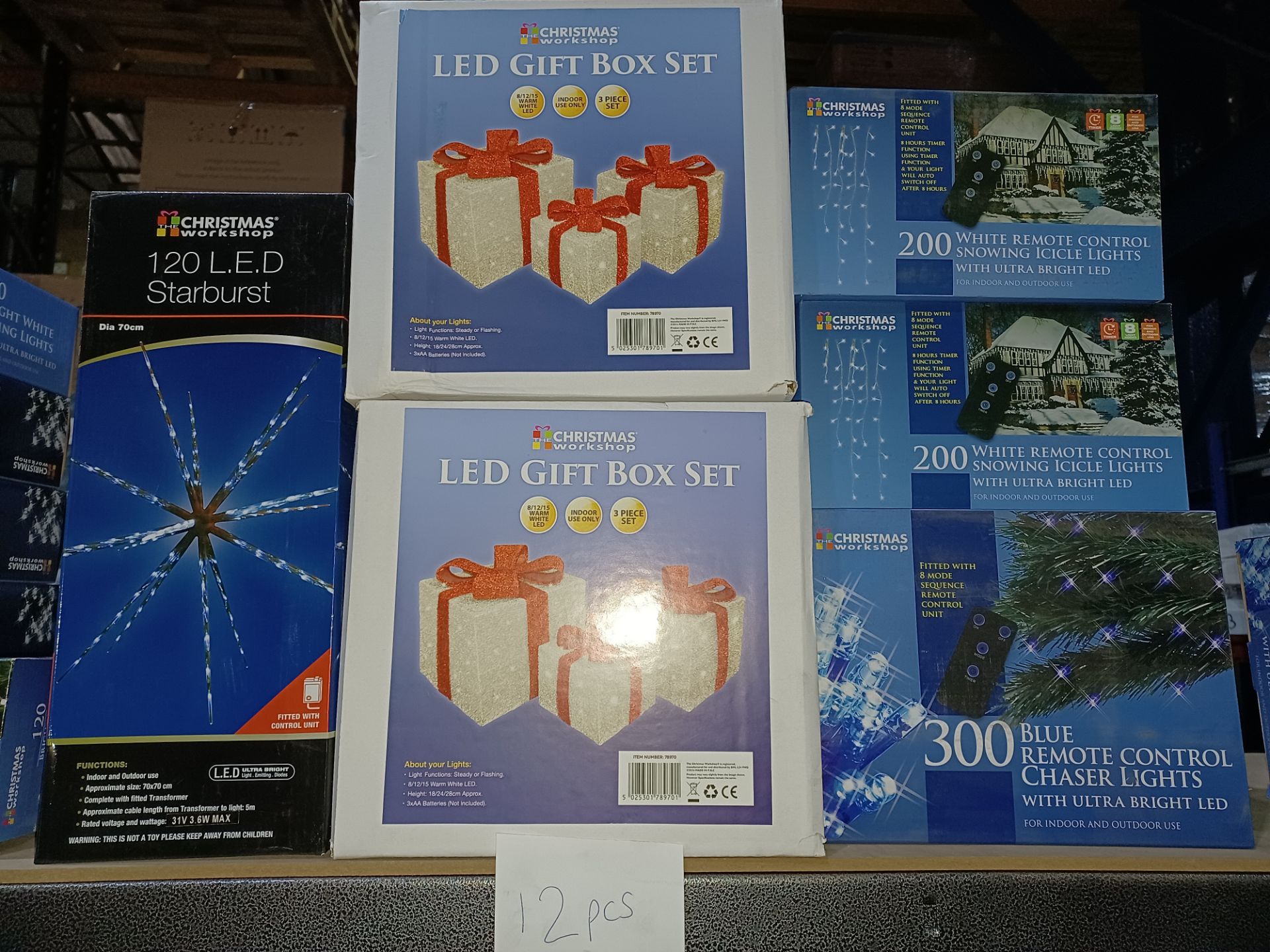 NEW BOXED 12 X PIECE MIXED CHRISTMAS LOT INCLUDING LED GIFT BOX SET, LED STARBURST, WHITE - REMOTE