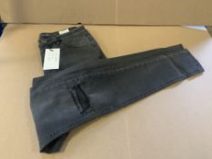 11 X BRAND NEW RISK COUTURE GREY RIPPED KNEE JEANS IN VARIOUS SIZES S1