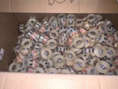 400 X BRAND NEW ROLLS OF DATE STICKERS FOR FOOD R15