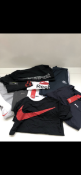 10 PIECE MENS SPORTS CLOTHING LOT IN VARIOUS SIZES INCLUDING NIKE, SLAZENGER AND UNDER ARMOUR RRP £